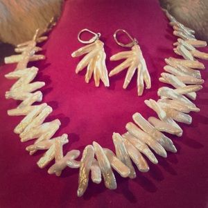 CULTURED STICK PEARLS SET